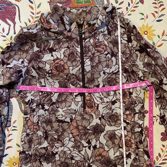 Royal Robbins Sentinel Peak Hoodie size M floral pockets flattering silhouette - Picture 14 of 16